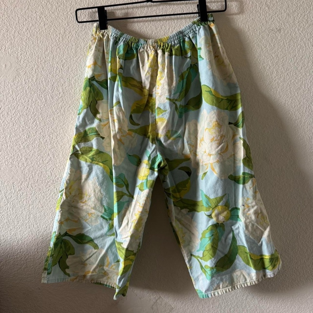Floral Capri Bottoms
